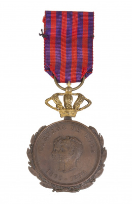 376.  Medalla de la Campaña de Cuba, 1895-1898.  Al ejercito de operaciones