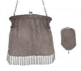 353.  Bolso y monedero de malla de plata Art Decó