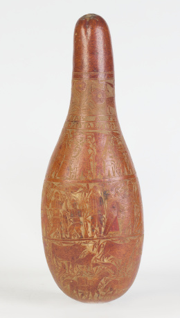 1012.  Calabaza con leyenda que reza: "Francisco Cárdenas a su jefe el señor Oracauy Torova Enero 1930".Trabajo peruano, S. XX