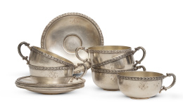 572.  Lote de seis tazas de plata con sus platos, ley 916. Con marcas.Matilde Espuñes, (1909-1950).