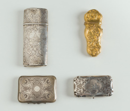 372.  Etui rococó en metal doradoFrancia S.XVIII.