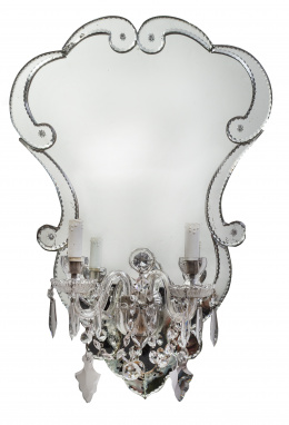 1250.  Aplique en cristal de Murano sobre espejo.