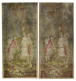 1139.  Cortinas de tapicería mecánicas con escena galante, ff. del S. XIX - pp. del S. XX.