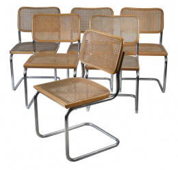 1122.  Siguiendo a Marcel Breuer (1902-1981).Juego de seis sillas Cesca en metal cromado modelo B32.