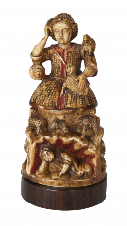 458.  "Buen Pastor"Marfil tallado y policromado.Escuela indoportugués, S. XVII.