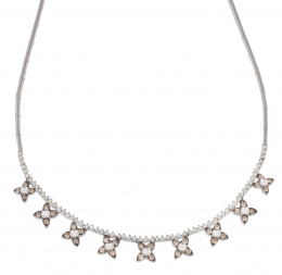 183.  Gargantilla con centro de flores de brillantes brown combinados con blancos que penden de rivière de brillantes.