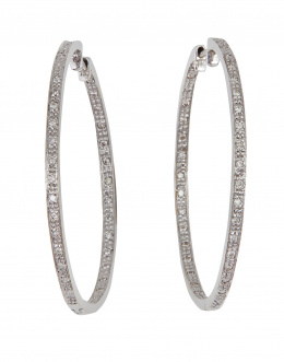 264.  Pendientes criollas con brillantes en el frente