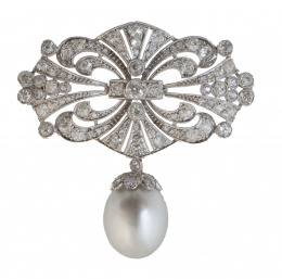 281.   Broche placa de brillantes años 30 con colgante desmontable de perla barroca de imitación