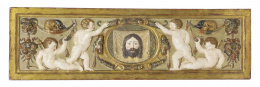 1019.  Tira renacentista con la Santa Faz y ángeles en madera tallada, dorada y policromada.Escuela castellana, S. XVI.