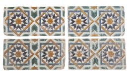 567.  Cuatro azulejos de arista de tabla de cerámica esmaltada de estrellas en verde, azul y meladoToledo, S. XVII.