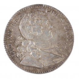 329.  Jetón francés en plata de Luis XV. Ordinaire des guerres 1725? 1723?