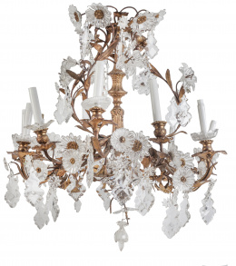 1221.  Lámpara de techo de seis brazos en bronce y cristal, con flores talladas.Francia, S. XIX.