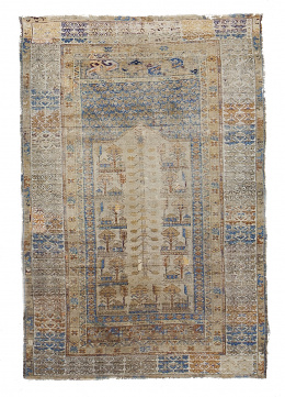 1002.  Alfombra antigua en lana, Persia.