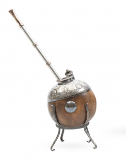 1403.  Matera de calabaza montada en plata.Argentina o Chile, S. XIX.