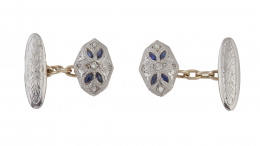 97.  Gemelos octogonales con brillante central y cuatro zafiros talla navette 