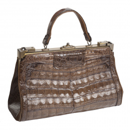 385.  Bolso de piel de cocodrilo color tabaco "Doctor Bag" con asa corta
