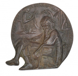 327.  Medalla de la Universidad Complutense de Madrid del escultor Julio López Hernández. 