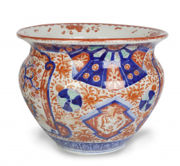1172.  Pecera macetero en porcelana Imari.Japón, S. XIX. 