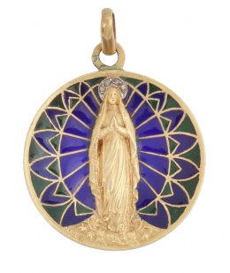 76.  Medalla colgante de pp. S. XX con Virgen en marco de esmalte translúcido azul