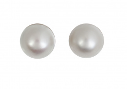 156.  Pendientes de perla mabe