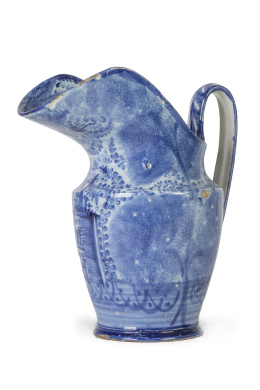 1068.  Jarra de cerámica esmaltada en azul con decoración esponjada, firmada en la base "AS".Manises, fábrica de las Arenas, S. XIX. 