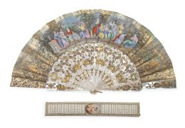 720.  Abanico con varillaje de nácar con aplicaciones doradas y país de papel pintado e iluminado y dorado con escena mitológica con damas.h. 1850-1860.