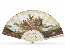 1049.  Abanico de niña con país de papel pintado con escena galante y padrones de hueso calado con inscrutaciones.h. 1820-30.