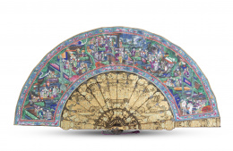 635.  Abanico "mil caras" con país pintado a gouache y padrones lacados y dorados.Trabajo cantonés, h. 1840 - 50.