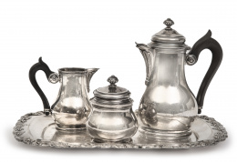 1210.  Juego de café para uno de plata y plata dorada. Con marcas de exportación, ley 925.Francia, ffs. del S. XIX - pp. del S. XX.