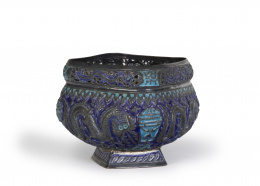 1178.  Cuenco de plata, plata vermeille y esmalte.China, pp. del S. XX.