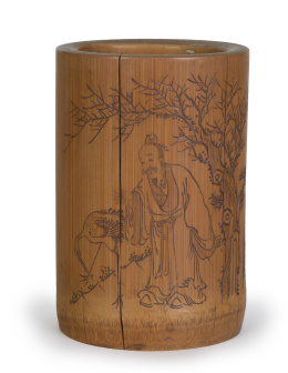 641.  Bote para pinceles de bambú con decoración grabada con personaje y garza.China, dinastía Qing, S. XIX.
