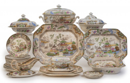 1193.  Vajilla en loza estampada y pintada con motivos chinos de pagodas en un paisaje.Enoch Wood and Sons, Inglaterra, 1818 - 1846.