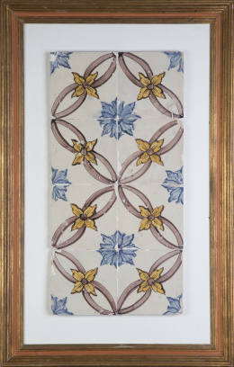 1083.  Panel de ocho azulejos en cerámica esmaltada en azul cobalto y ocre.Época pombalina, Portugal, h. 1760-1780.