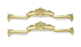 1286.  Pareja de cortineros en madera tallada y dorada.España, S. XIX.