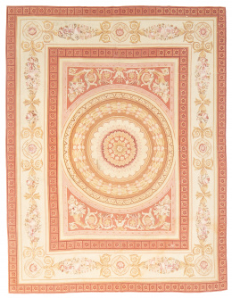 1043.  Alfombra de tapiz, estilo Savonnerie. Aubusson, Francia.