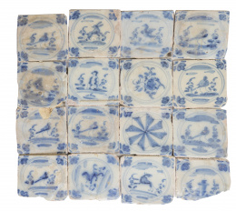 469.  Conjunto de azulejos esmaltados en azul cobalto.Triana, S. XVIII.