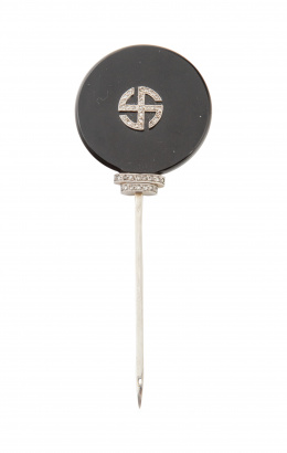 276.  Alfiler Art-Decó con evástica de diamantes sobre círculo de ónix