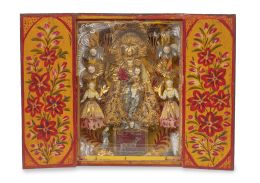 965.  Virgen Peregrina de madera con la Virgen de Valdejimena (Salamanca) en terracota e hilos dorados.Trabajo castellano, principios del S. XIX.