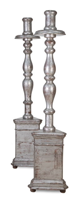 541.  Pareja de hacheros de madera torneada corleada.España, S. XVIII - XIX.