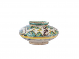 1149.  Orza en forma de cebolla de cerámica esmaltada.Talavera, serie polícroma, S. XVIII.