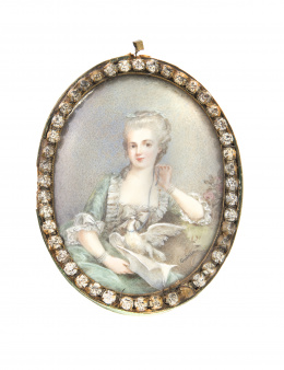 21.  Miniatura S. XIX con retrato de dama dieciochesca enmarcada con strass