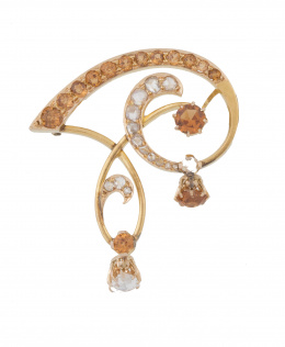 54.  Broche-pendentif Belle Epoque con diamantes y citrinos en diseño asimétrico