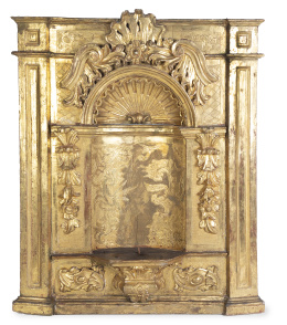 541.  Hornacina de madera tallada y dorada.España, ff. del S. XVII - pp. del S. XVIII.