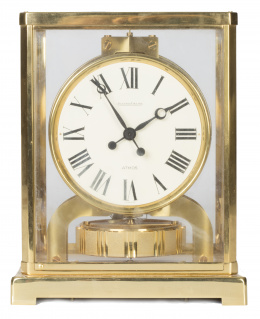 1190.  Reloj en metal dorado y cristal modelo Atmos.Jaeger Lecoultre, Suiza, S. XX.