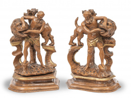 1133.  "San Jerónimo y el león".Pareja de esculturas en madera tallada y dorada.S. XIX.