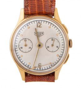 435.  Reloj Cronógrafo HEUER en oro de 18K, años 40
