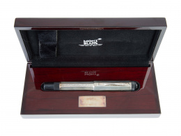482.  Pluma MONTBLANC Edición Limitada Lorenzo de Medicí 2991/4810