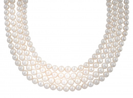 85.  Conjunto de cuatro hilos de perlas cultivadas con tamaño entre 8,35 y 9,21 mm