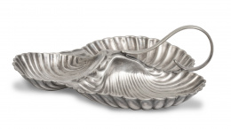 660.  Centro de plata para aperitivos.S. XX.