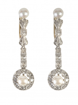 127.  Pendientes largos de diamantes y perlas finas de pp. S. XX